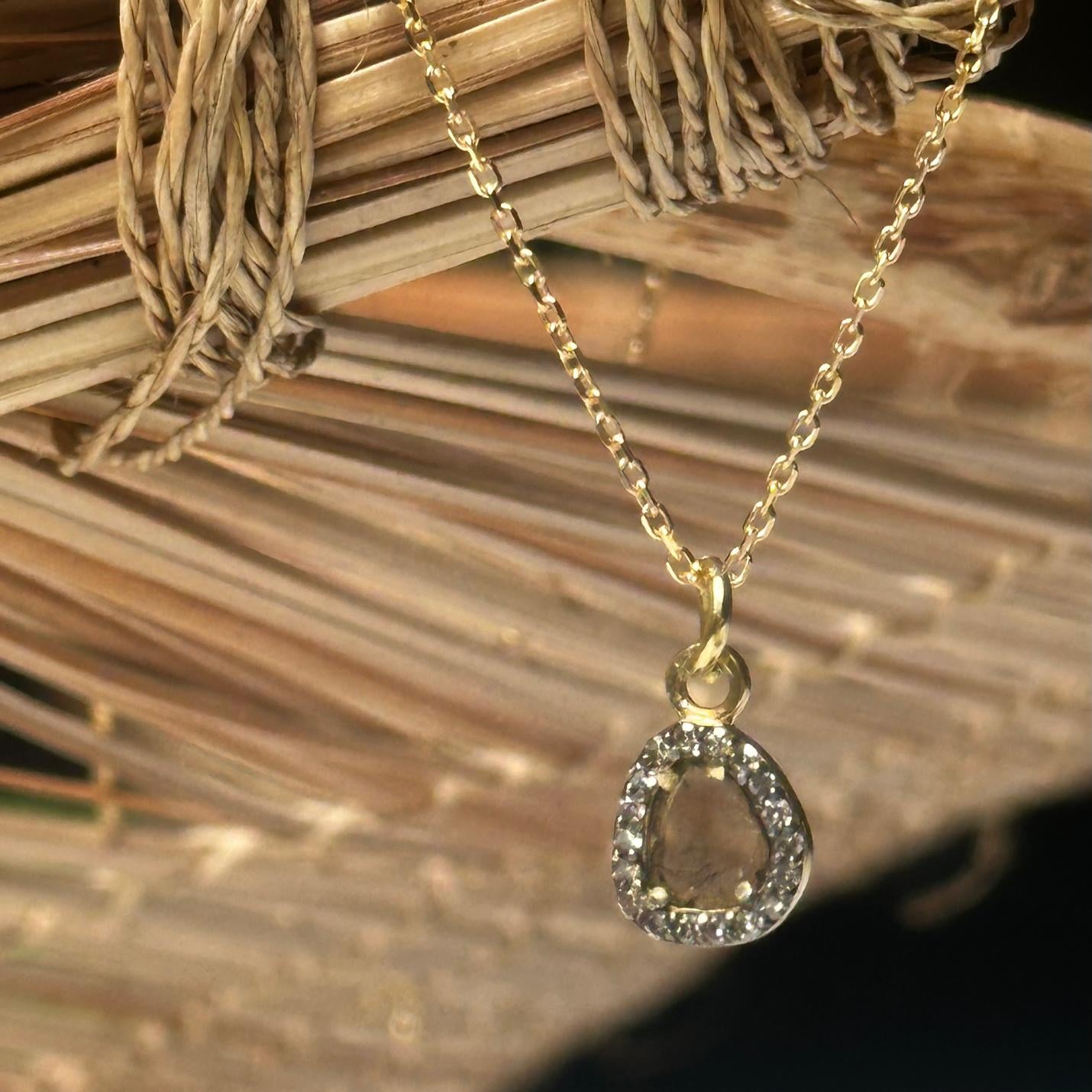 Collier Victoria Polki Champagne