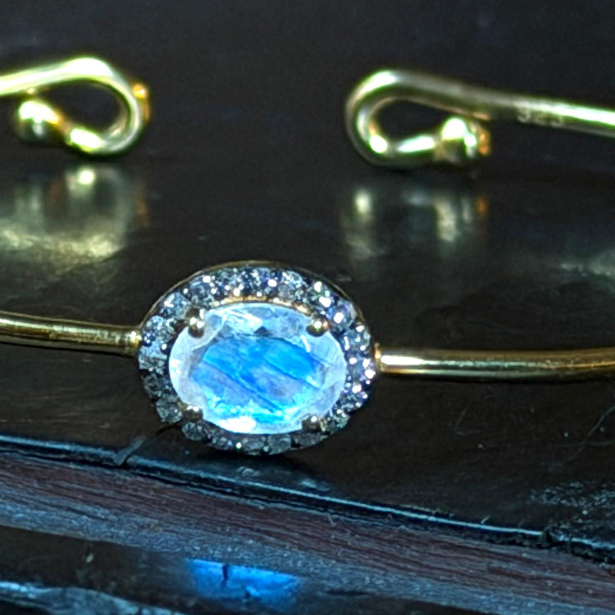 Bracelet jonc Victoria London Topaze