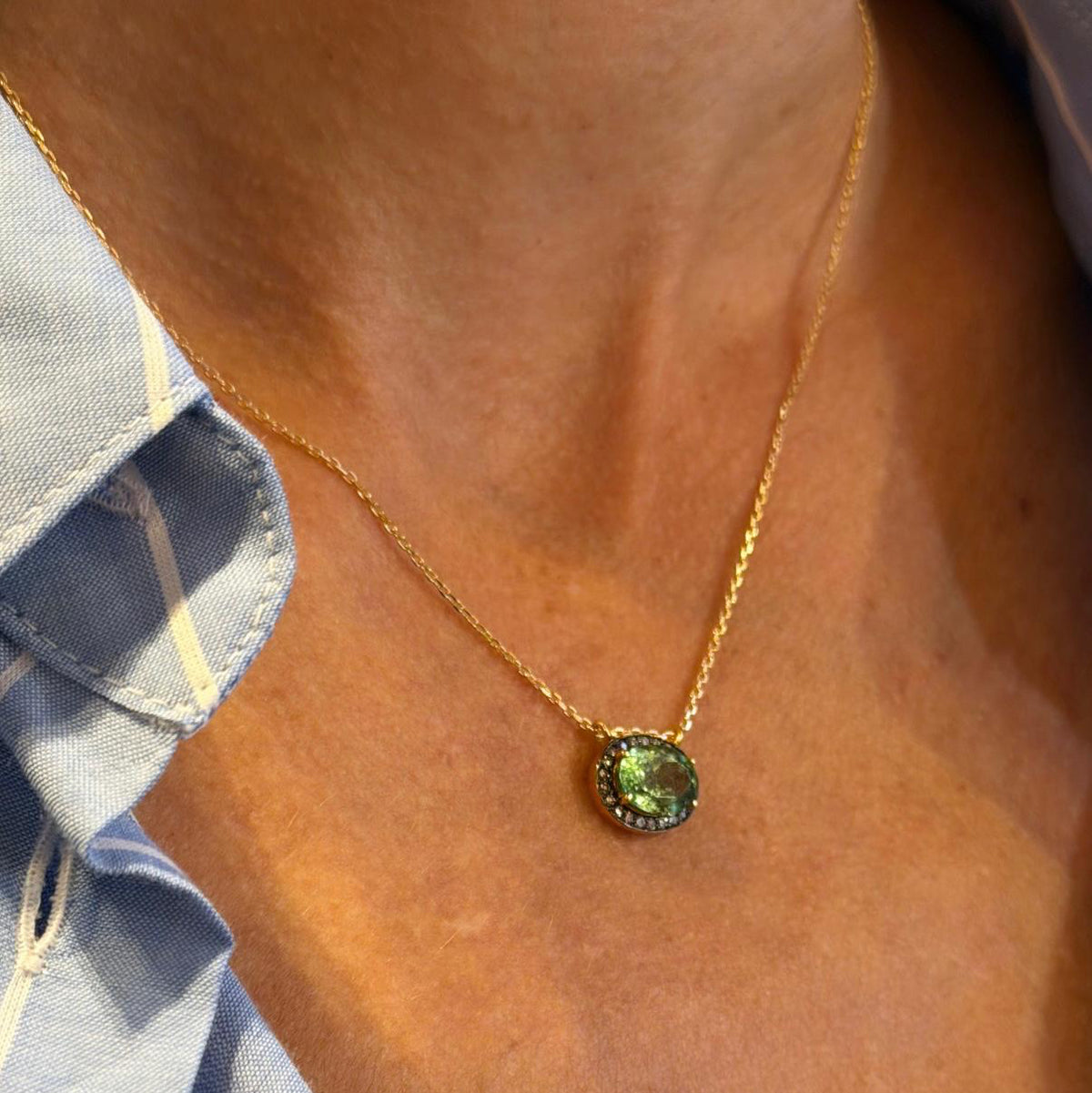 Collier Victoria II