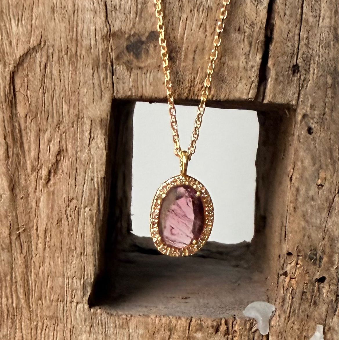 Collier Victoria Rose