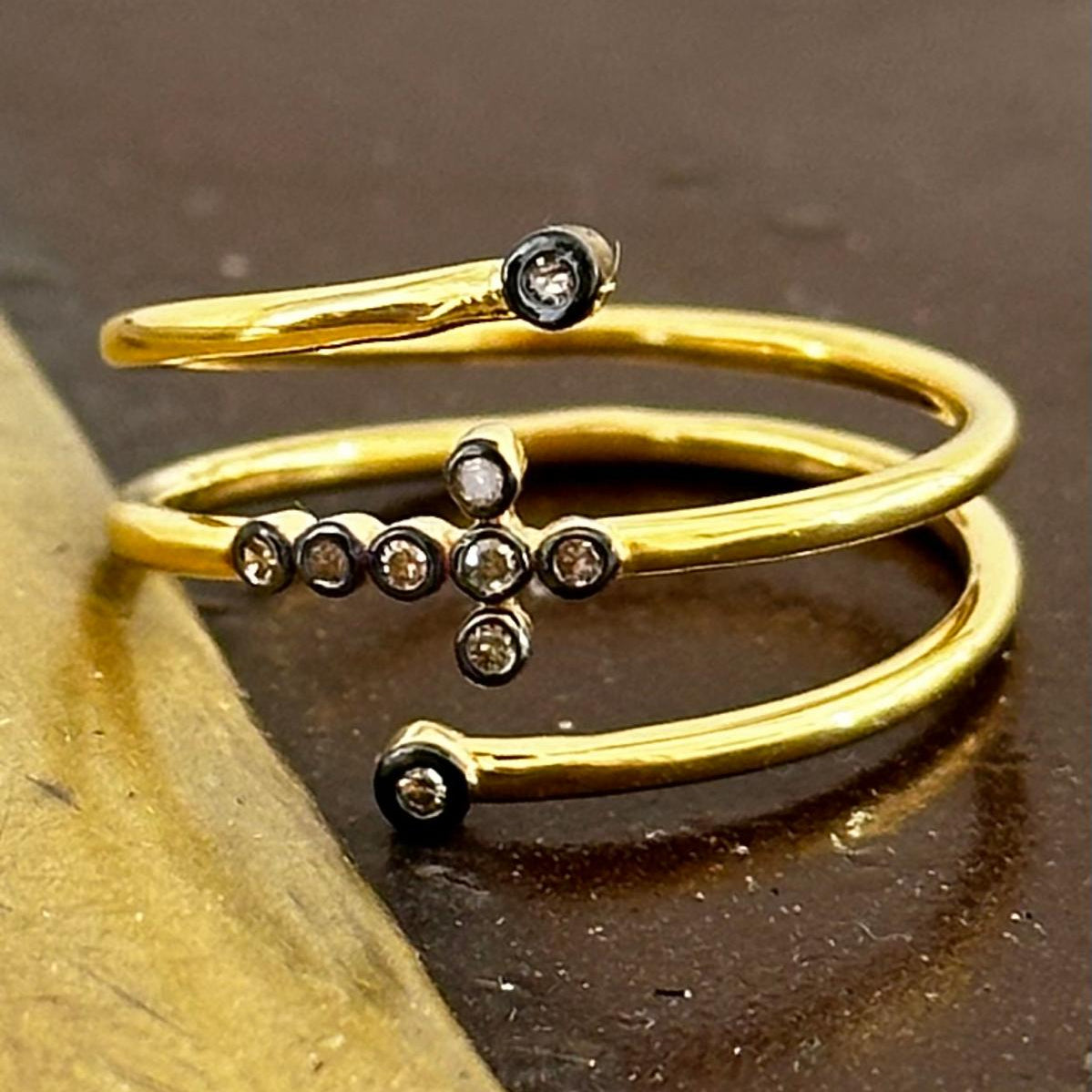 Bague Croix Double Tour