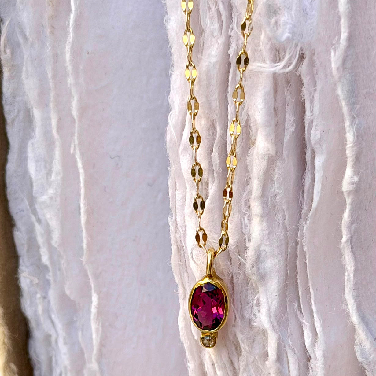 Collier Lauren